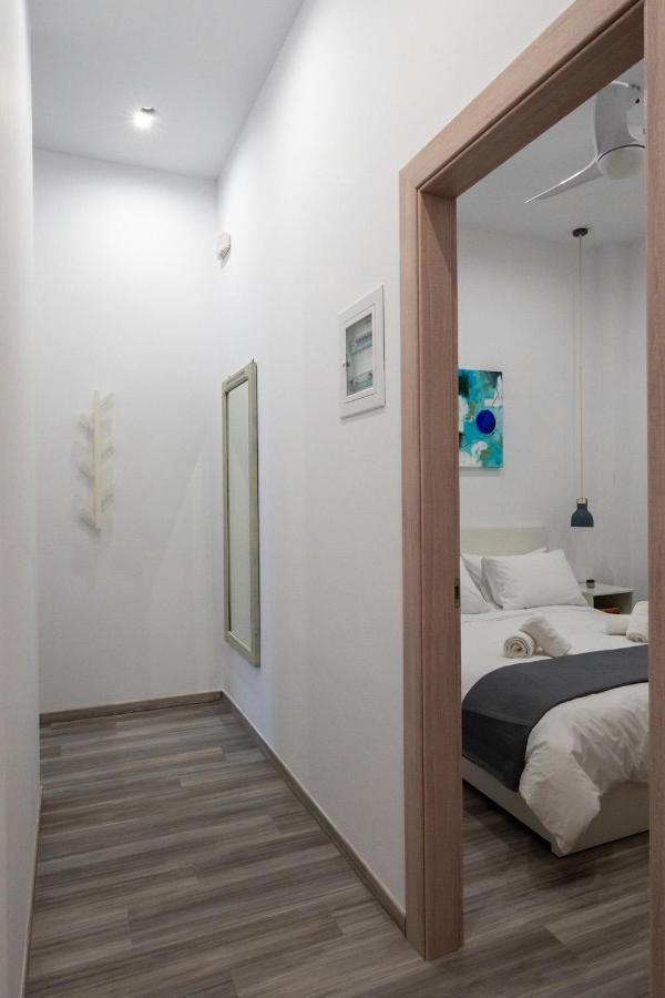 Central Suites Aegina 2 Экстерьер фото