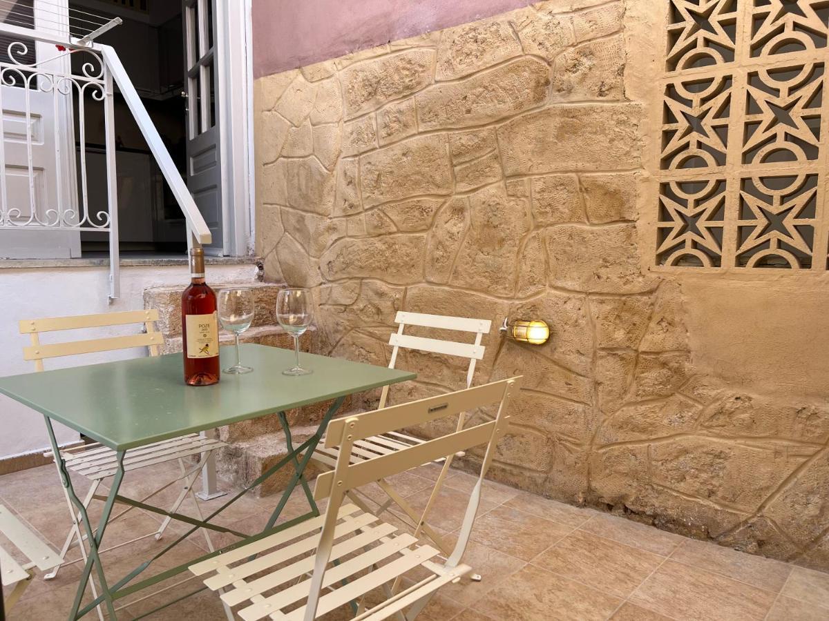 Central Suites Aegina 2 Экстерьер фото